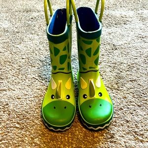 Cat & Jack size 10C Rain Boots